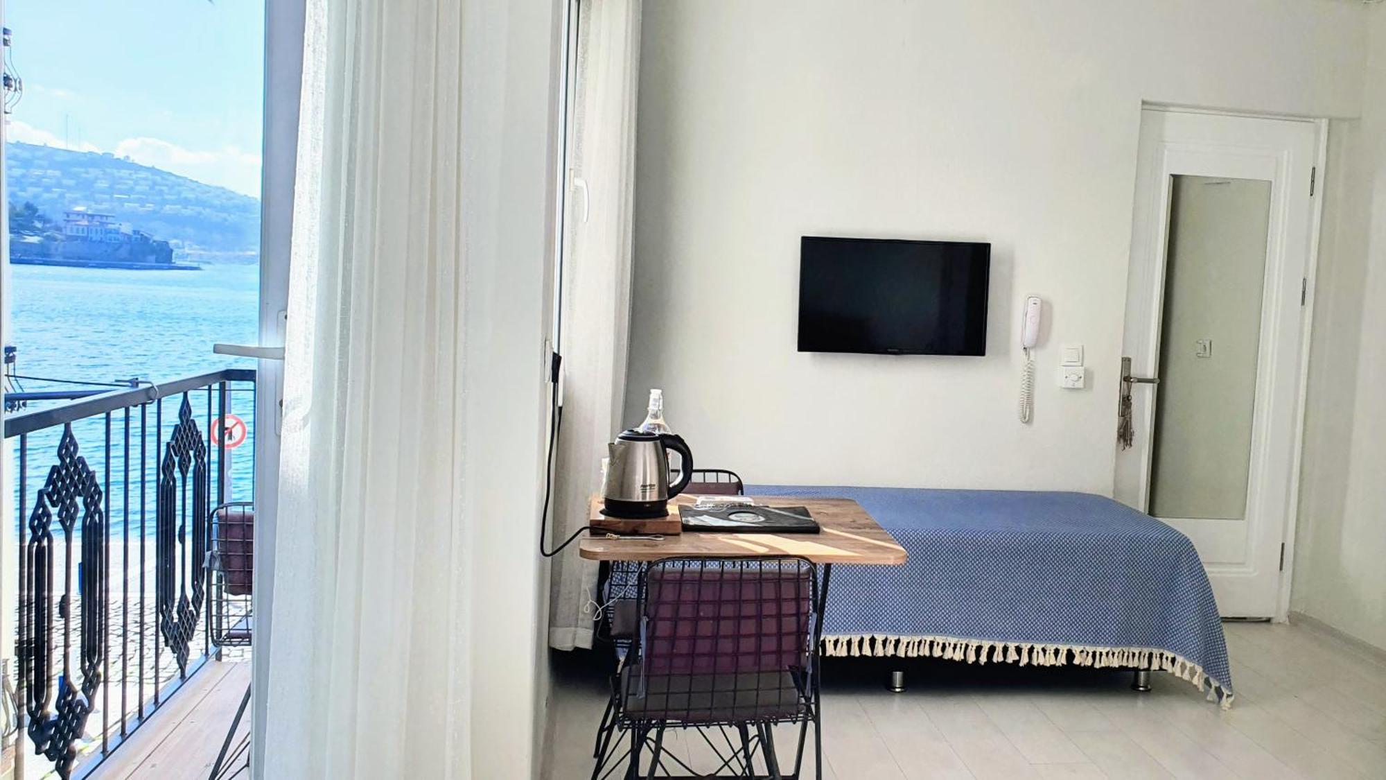 Midilli Konak Foça Kamer foto